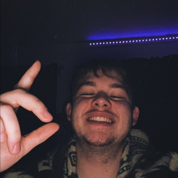 Meet your Posher, Ethan - Picture 1 of 1